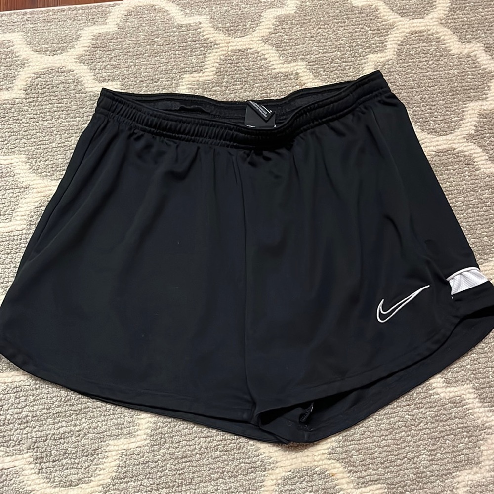 Nike women’s academy fit soccer shorts